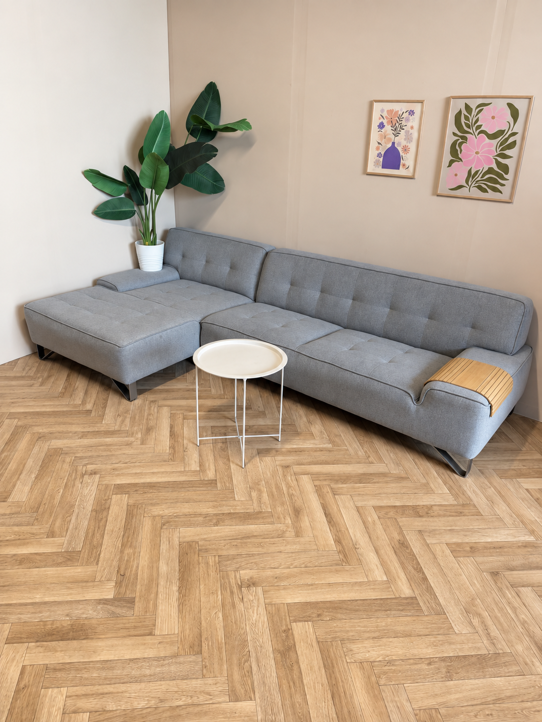 Grijze Hoekbank met Knoopdetails – Modern & Stijlvol 🛋️