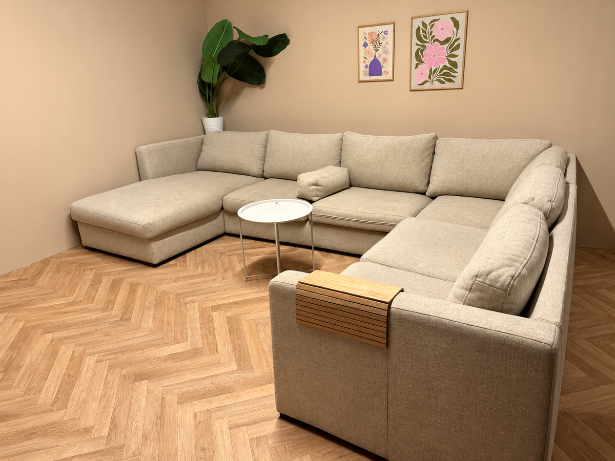 Beige U-Bank met Loungedeelte – Ruim & Modern 🛋️